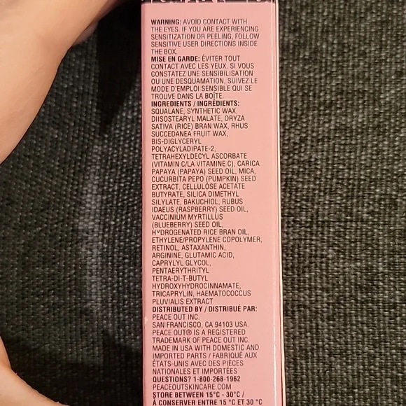 Peach Out Retinol Face Stick - Picture 4 of 5